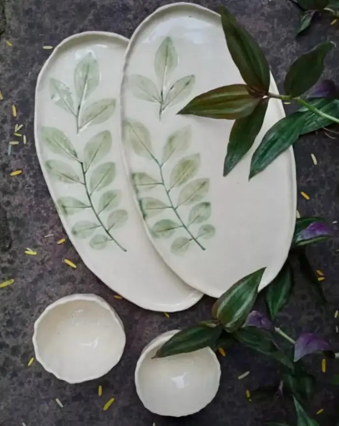 fern type leaf pattern ceramic plate