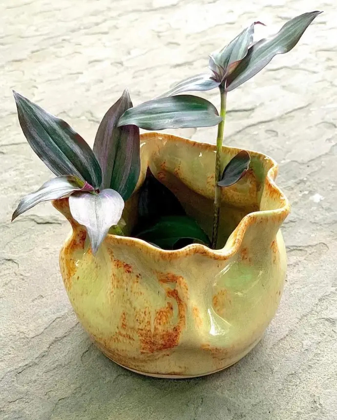 crumbled ceramic flower vase